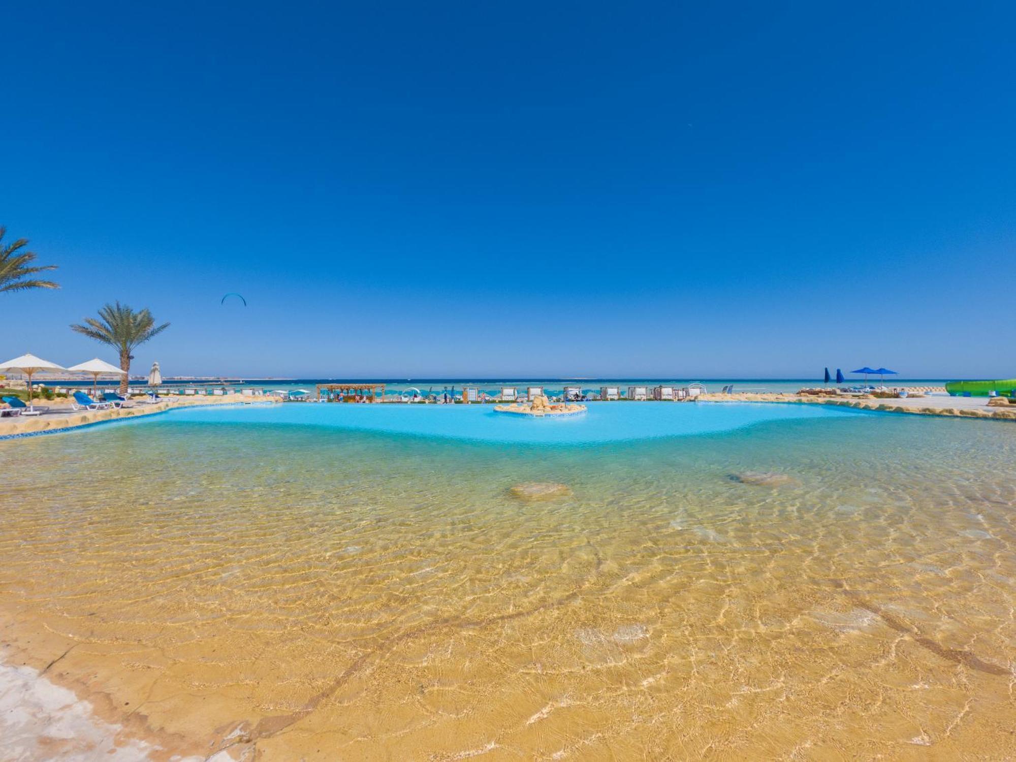 Buki-gravity-homes: Seaview In 5-star Gravity Sahl Hasheesh Apartment